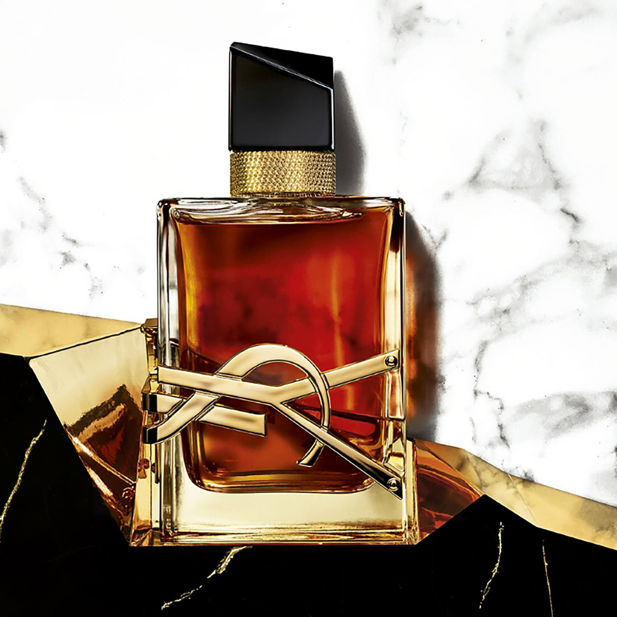 YVES SAINT LAURENT - Libre Le Parfum - FEMALE FRAGRANCE - LUXURIUM